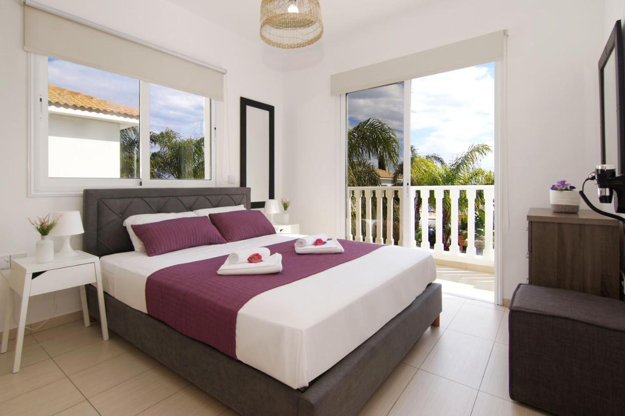 Nissi Sapphire Villa Agia Napa Buitenkant foto