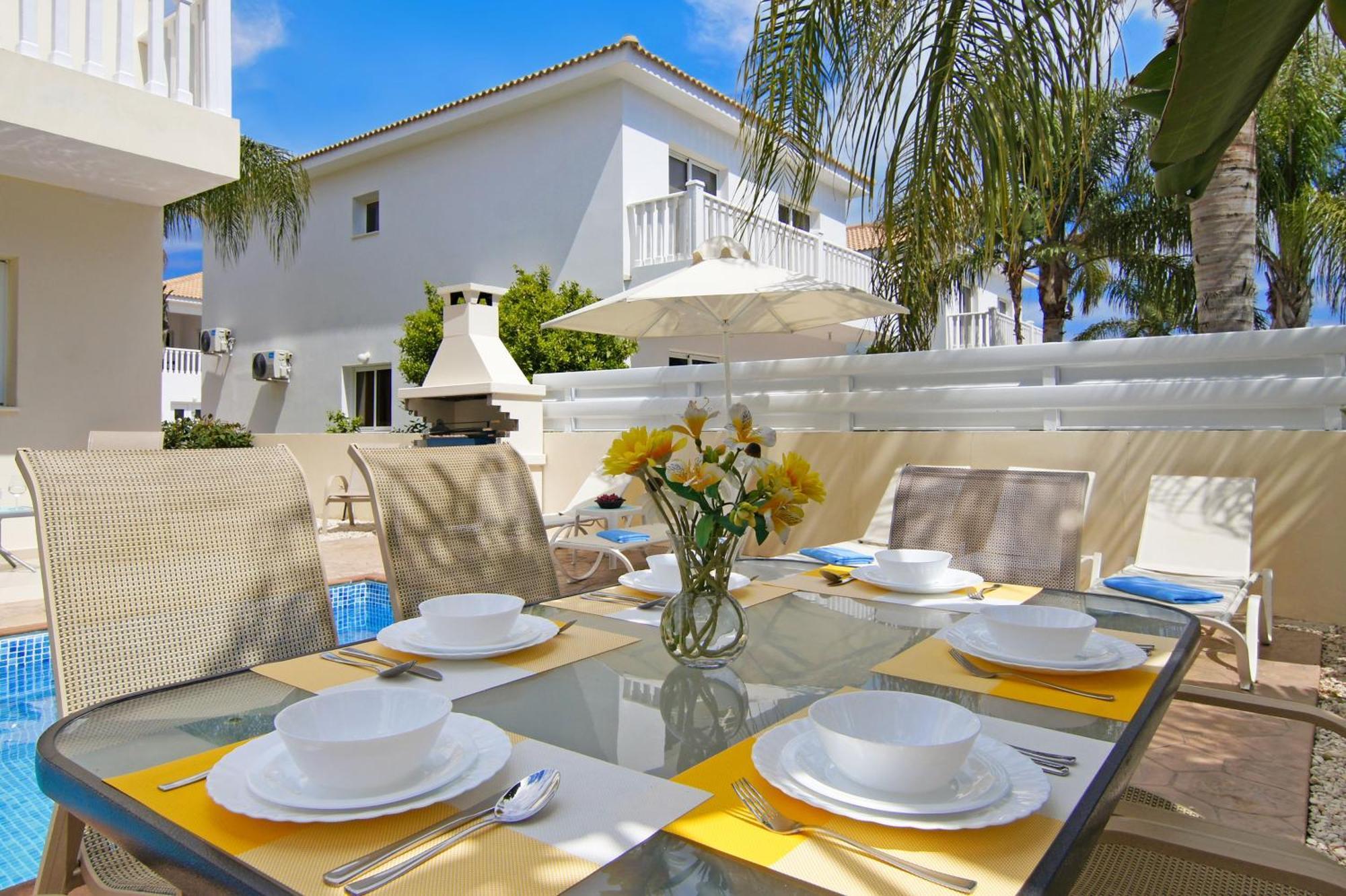 Nissi Sapphire Villa Agia Napa Buitenkant foto